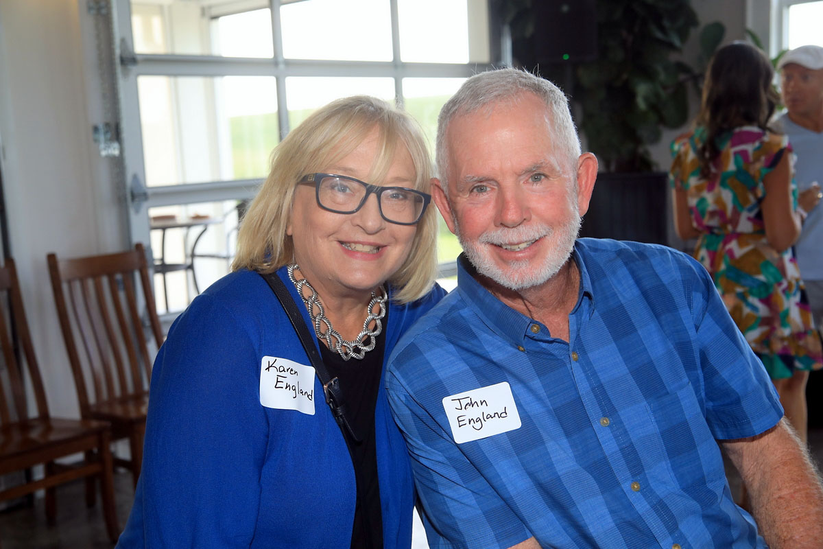 Red River Republican Women's annual Wine Tasting. (Tony Centonze, Clarksville Living Magazine) Red River Republican Women's annual Wine Tasting. (Tony Centonze, Clarksville Living Magazine)