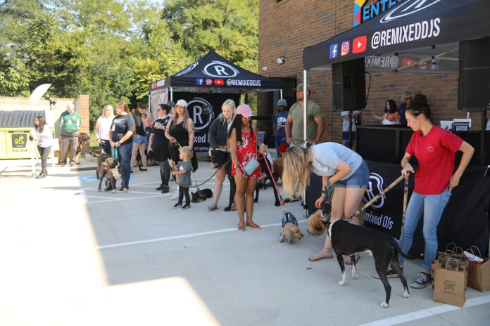 Barks & Brews 2023