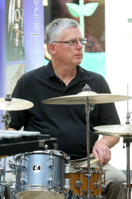 Cumberland Winds Concert Band playing at Clarksville-Montgomery County Public Library. (Clarksville Living Magazine) Cumberland Winds Concert Band playing at Clarksville-Montgomery County Public Library. (Clarksville Living Magazine)