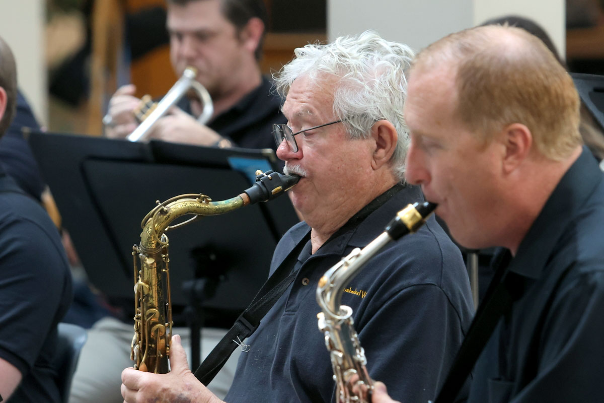 Cumberland Winds Concert Band playing at Clarksville-Montgomery County Public Library. (Clarksville Living Magazine) Cumberland Winds Concert Band playing at Clarksville-Montgomery County Public Library. (Clarksville Living Magazine)