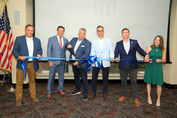 Honor Foundation Ribbon Cutting. (Clarksville Living Magazine)