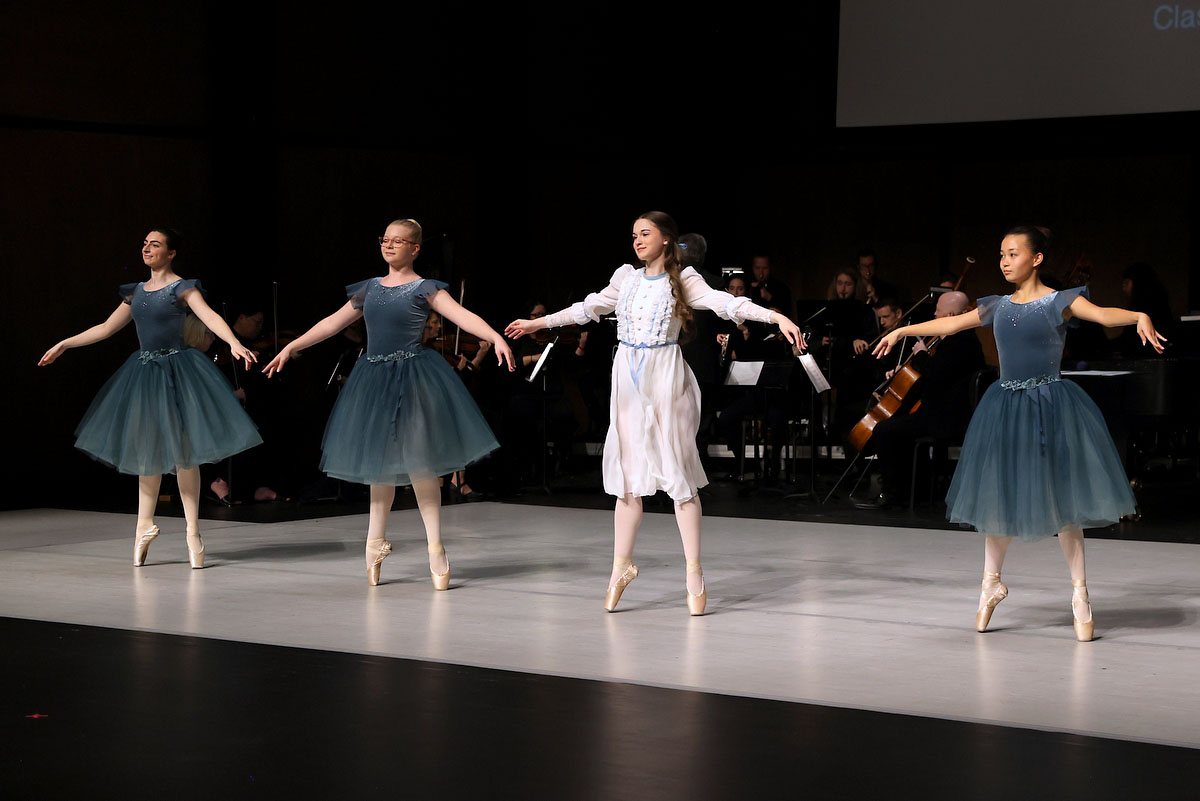 Gateway Chamber Orchestra’s The Nutcracker. (Mark Haynes, Clarksville Living Magazine) Gateway Chamber Orchestra’s The Nutcracker. (Mark Haynes, Clarksville Living Magazine)