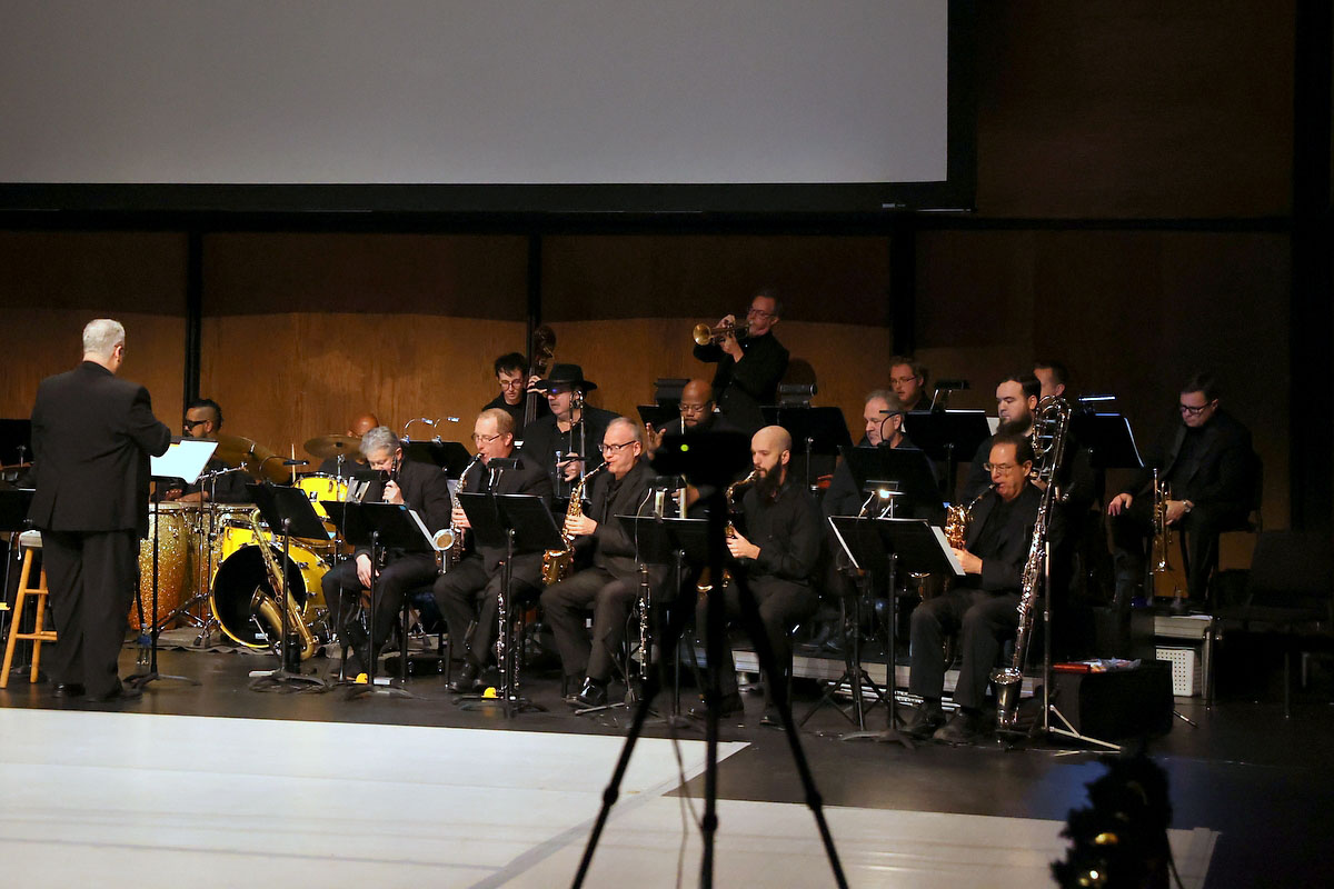 Gateway Chamber Orchestra’s The Nutcracker. (Mark Haynes, Clarksville Living Magazine) Gateway Chamber Orchestra’s The Nutcracker. (Mark Haynes, Clarksville Living Magazine)