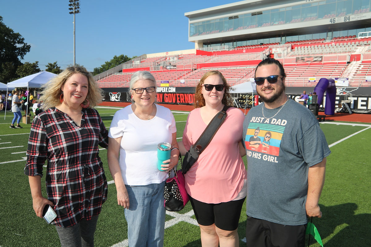 Monica Ferrell, Carol Sansom, Christine & Michael Roberts Monica Ferrell, Carol Sansom, Christine & Michael Roberts