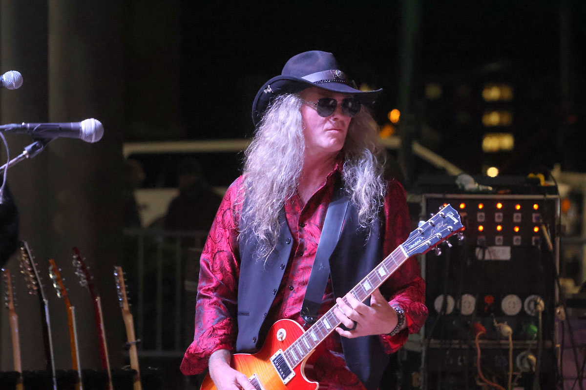 Tom Petty Tribute Band Wildflowers at Downtown Commons. (Tony Centonze, Clarksville Living Magazine) Tom Petty Tribute Band Wildflowers at Downtown Commons. (Tony Centonze, Clarksville Living Magazine)