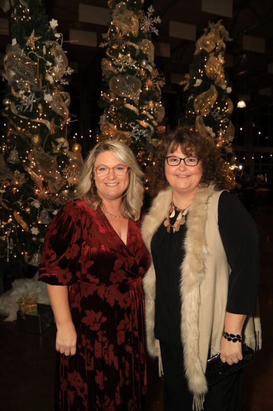 Clarksville Association of Realtors&rsquo; Holiday Soiree. (Tony Centonze, Clarksville Living Magazine)