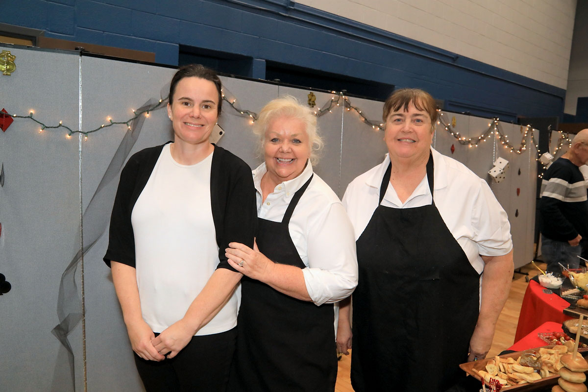 Heather Stowe, Sherry Adkins and Donna Albright of South of the River catering Heather Stowe, Sherry Adkins and Donna Albright of South of the River catering