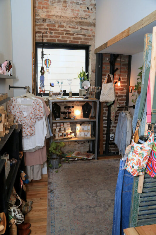 Holiday Market at Sanctuary on Main. (Tony Centonze, Clarksville Living Magazine) Holiday Market at Sanctuary on Main. (Tony Centonze, Clarksville Living Magazine)