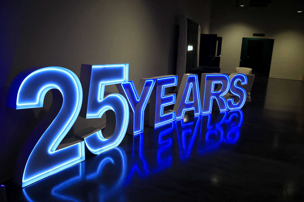 Legends Bank Celebrates 25th Anniversary Legends Bank Celebrates 25th Anniversary