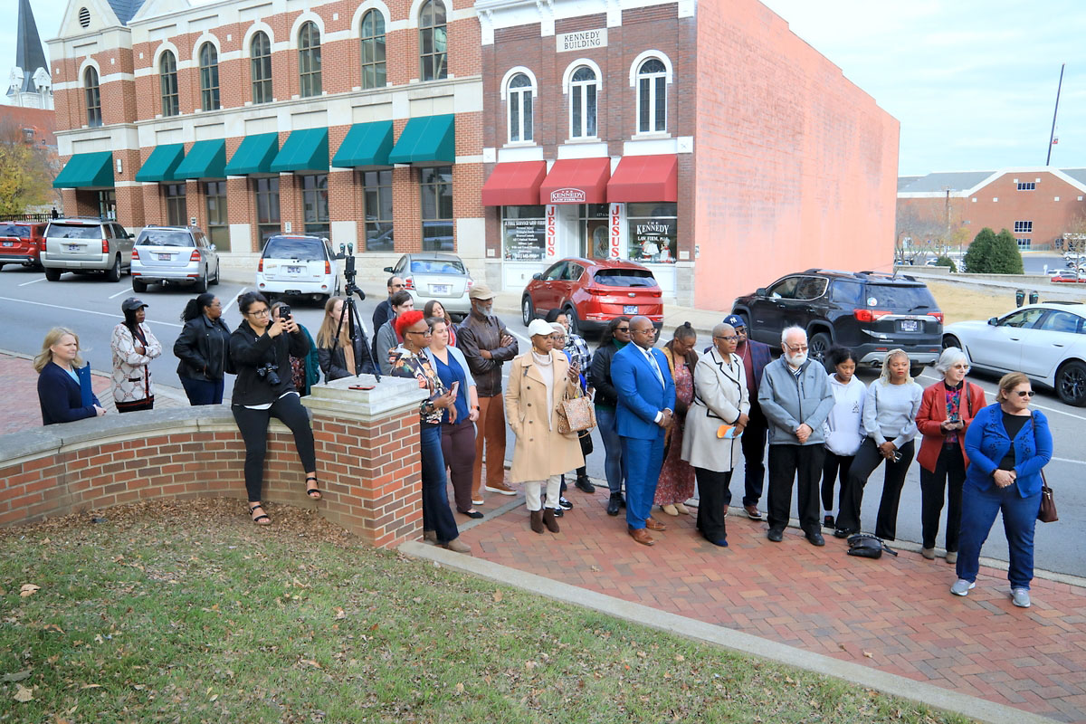 The unveiling of an historical marker commemorating Clarksville’s Civil Rights Movement. (Tony Centonze, Clarksville Living Magazine) The unveiling of an historical marker commemorating Clarksville’s Civil Rights Movement. (Tony Centonze, Clarksville Living Magazine)