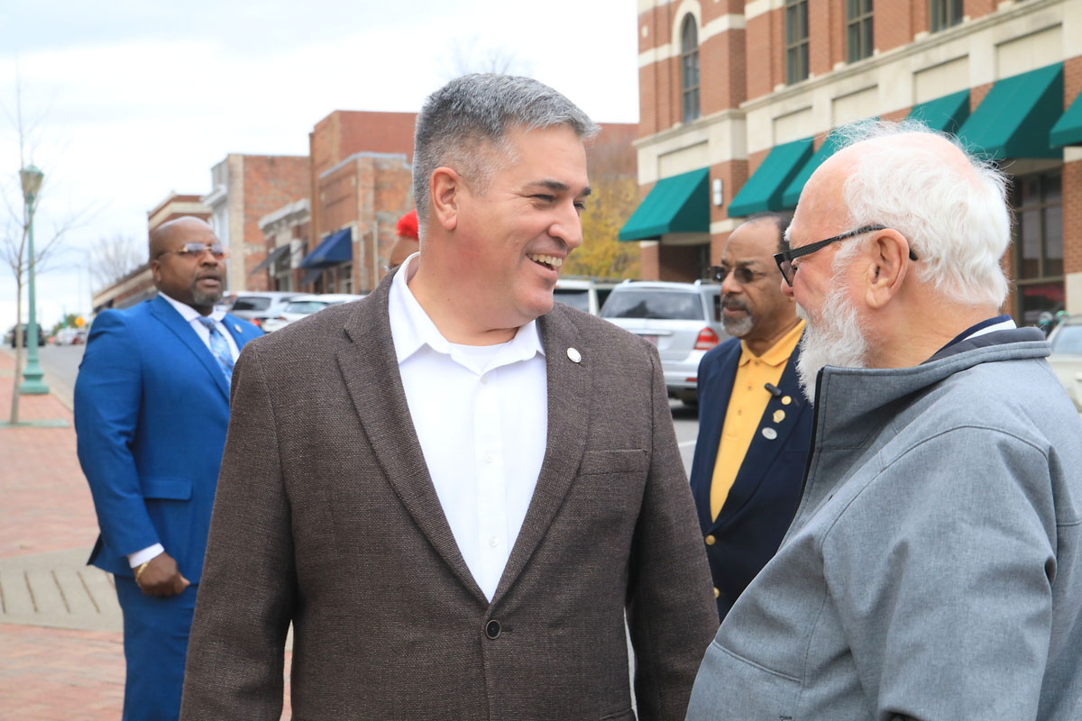 The unveiling of an historical marker commemorating Clarksville’s Civil Rights Movement. (Tony Centonze, Clarksville Living Magazine) The unveiling of an historical marker commemorating Clarksville’s Civil Rights Movement. (Tony Centonze, Clarksville Living Magazine)