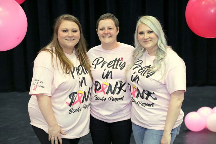 Skylar Yarbrough, Hannah Suiter and Shelby Cotton. (Mark Haynes, Clarksville Living Magazine)