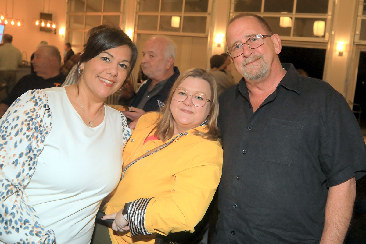 Jennifer Nickel, Meagan Murdock and Robert Wightman Jennifer Nickel, Meagan Murdock and Robert Wightman