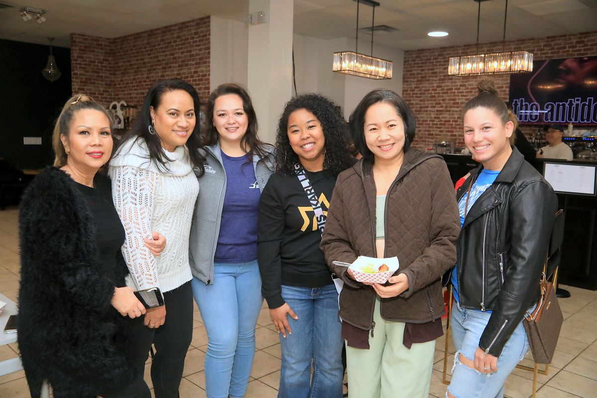 Marylou Mattingly, Linda Douglas, Tashina Richardson, Sheena Dixon, Jop Hall and Emily Carmon Marylou Mattingly, Linda Douglas, Tashina Richardson, Sheena Dixon, Jop Hall and Emily Carmon