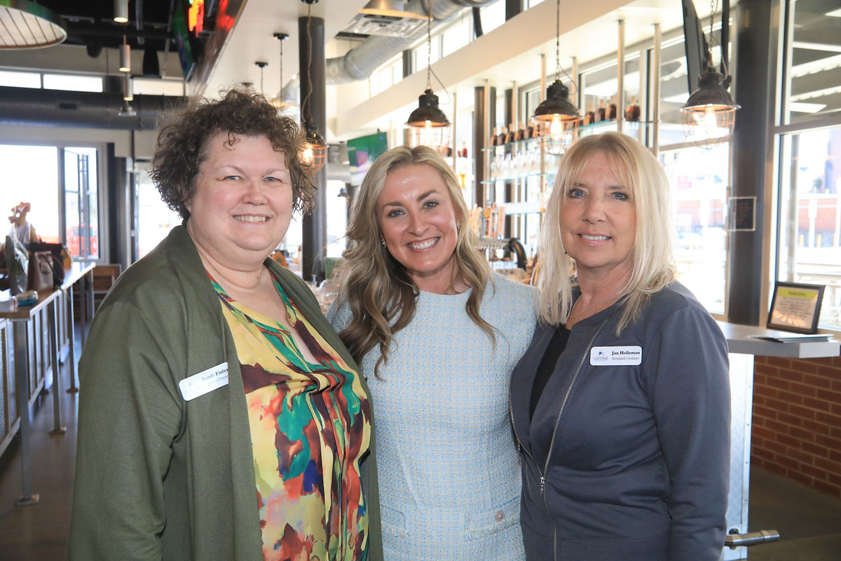 Sonda Finley, Danielle Stack and Jan Holleman Sonda Finley, Danielle Stack and Jan Holleman