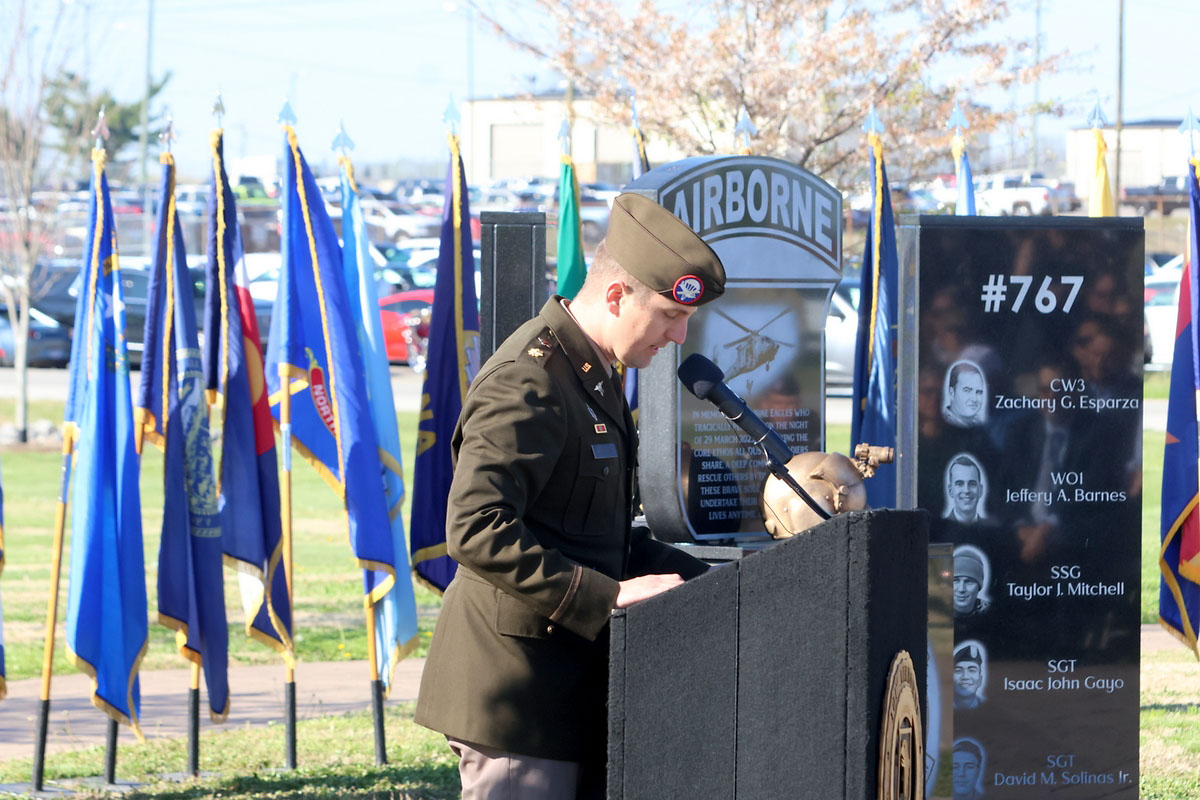 Official unveiling of the 9 Eagles Memorial at Fort Campbell. (Tony Centonze, Clarksville Living Magazine) Official unveiling of the 9 Eagles Memorial at Fort Campbell. (Tony Centonze, Clarksville Living Magazine)
