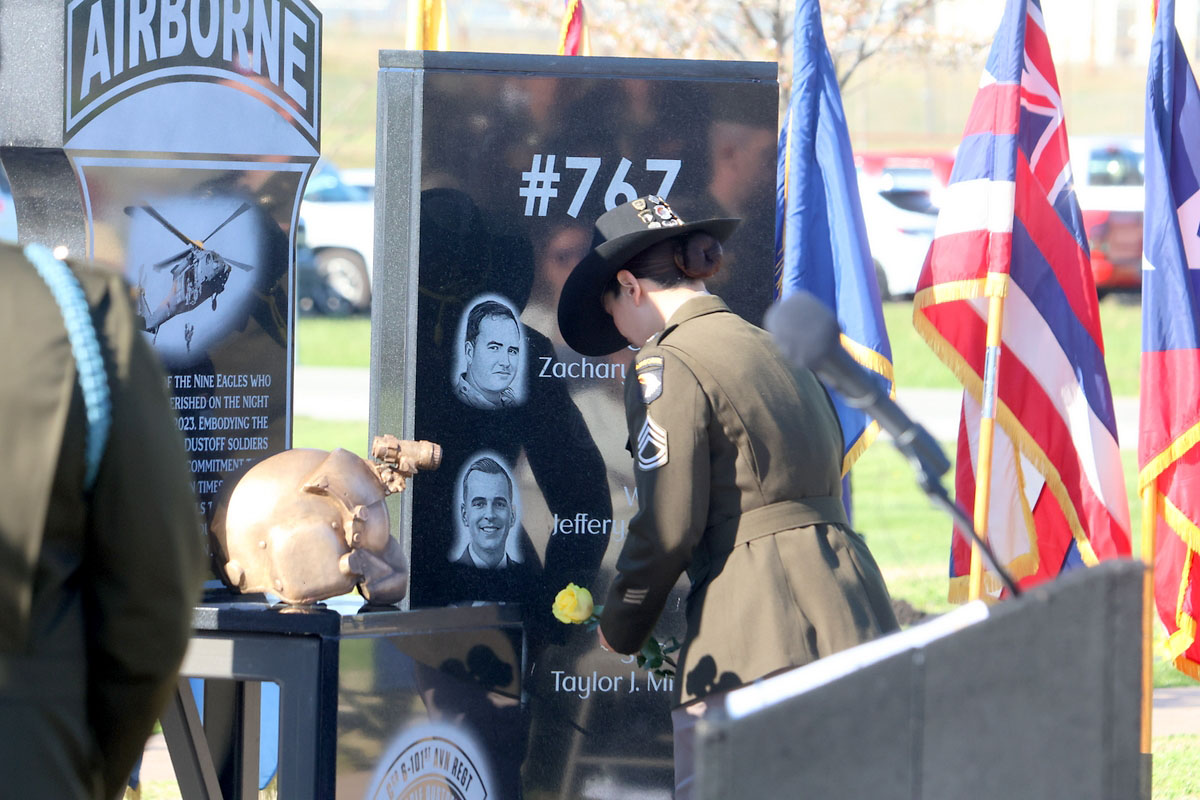 Official unveiling of the 9 Eagles Memorial at Fort Campbell. (Tony Centonze, Clarksville Living Magazine) Official unveiling of the 9 Eagles Memorial at Fort Campbell. (Tony Centonze, Clarksville Living Magazine)
