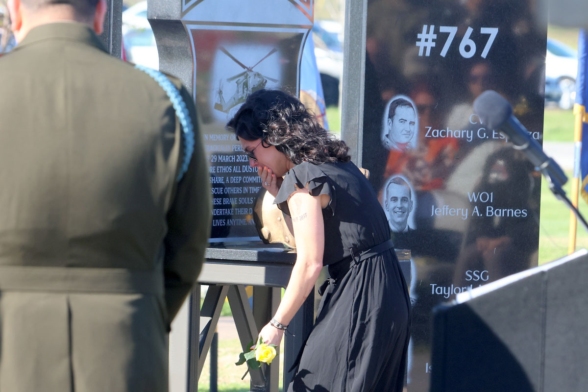Official unveiling of the 9 Eagles Memorial at Fort Campbell. (Tony Centonze, Clarksville Living Magazine) Official unveiling of the 9 Eagles Memorial at Fort Campbell. (Tony Centonze, Clarksville Living Magazine)