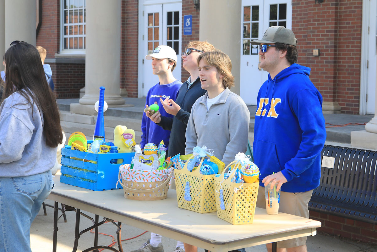 Sigma Chi’s annual Easter egg hunt at APSU. (Tony Centonze, Clarksville Living Magazine) Sigma Chi’s annual Easter egg hunt at APSU. (Tony Centonze, Clarksville Living Magazine)