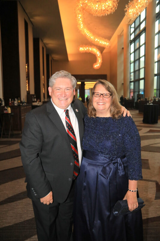 APSU President, Dr. Michael Licari and Kirsten Licari APSU President, Dr. Michael Licari and Kirsten Licari