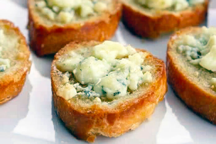 Blue Cheese Crisps