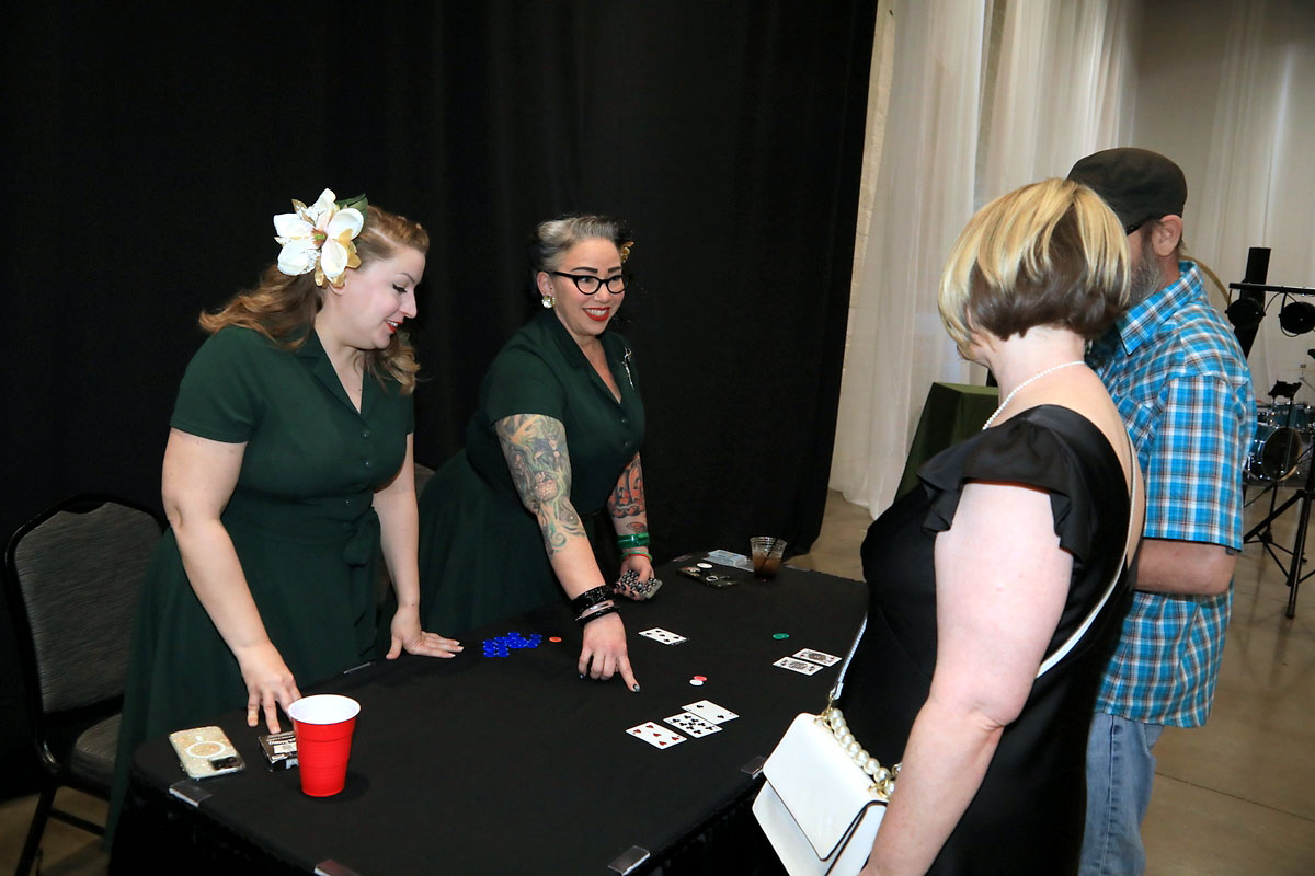 Fun at this year’s Fort Campbell Spouses Club V.I.C.E. Night Fun at this year’s Fort Campbell Spouses Club V.I.C.E. Night