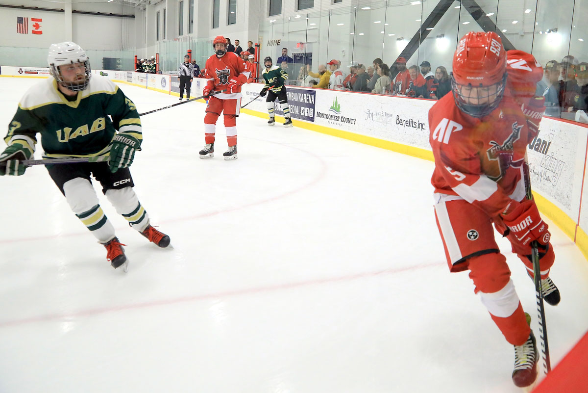 Govs Ice Hockey hosts the University of Alabama at Birmingham, ushering in a new era at APSU Govs Ice Hockey hosts the University of Alabama at Birmingham, ushering in a new era at APSU