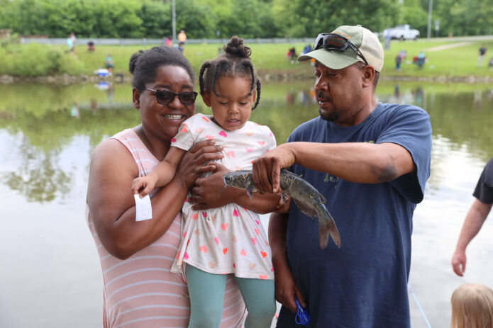 Jasmine, Jayana, and Josh. (Mark Haynes, Clarksville Living Magazine)