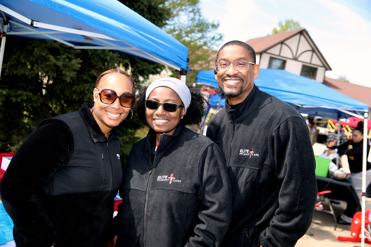 Shae Eskridge, Jackie Pike and Dr. Carlo Pike Shae Eskridge, Jackie Pike and Dr. Carlo Pike