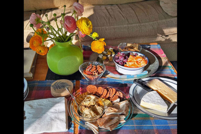 Vegetarian board, (Susan Bryant)