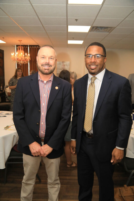 Victor Felts anmd Leonard Clemons