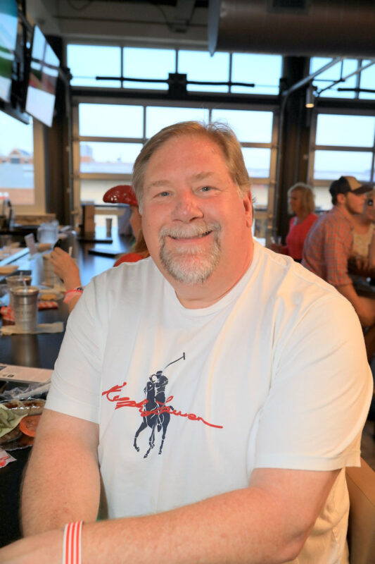 Celebrating Independence Day at Shelby’s Trio. (Tony Centonze, Clarksville Living Magazine) Celebrating Independence Day at Shelby’s Trio. (Tony Centonze, Clarksville Living Magazine)