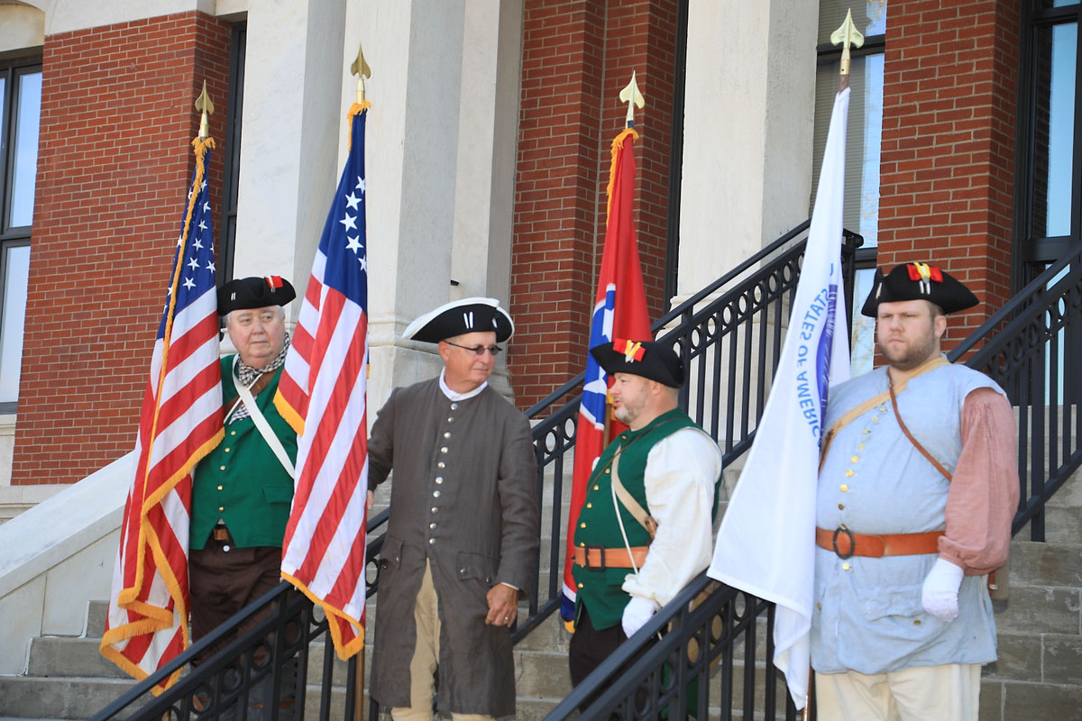 Daughter's of the American Revolution hosts annual Reading of the Declaration of Independence on the Court House steps. (Tony Centonze, Clarksville Living Magazine) Daughter's of the American Revolution hosts annual Reading of the Declaration of Independence on the Court House steps. (Tony Centonze, Clarksville Living Magazine)