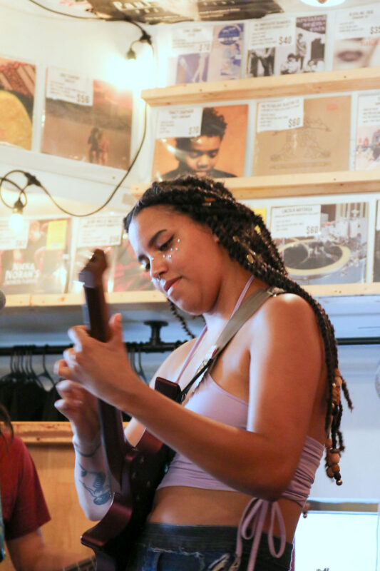 Pibotto playing at &Vinyl. (DC Thomas, Clarksville Living Magazine) Pibotto playing at &Vinyl. (DC Thomas, Clarksville Living Magazine)