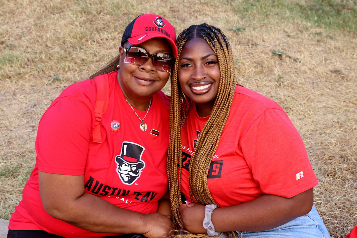 Marcela Spearman and Madison Spearman Marcela Spearman and Madison Spearman