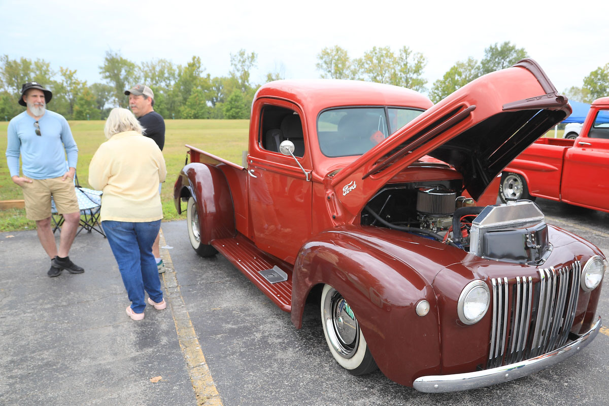Clarksville Gearheads Car Club Celebrates Cars of All Types at Local Event. (Tony Centonze, Clarksville Living Magazine) Clarksville Gearheads Car Club Celebrates Cars of All Types at Local Event. (Tony Centonze, Clarksville Living Magazine)
