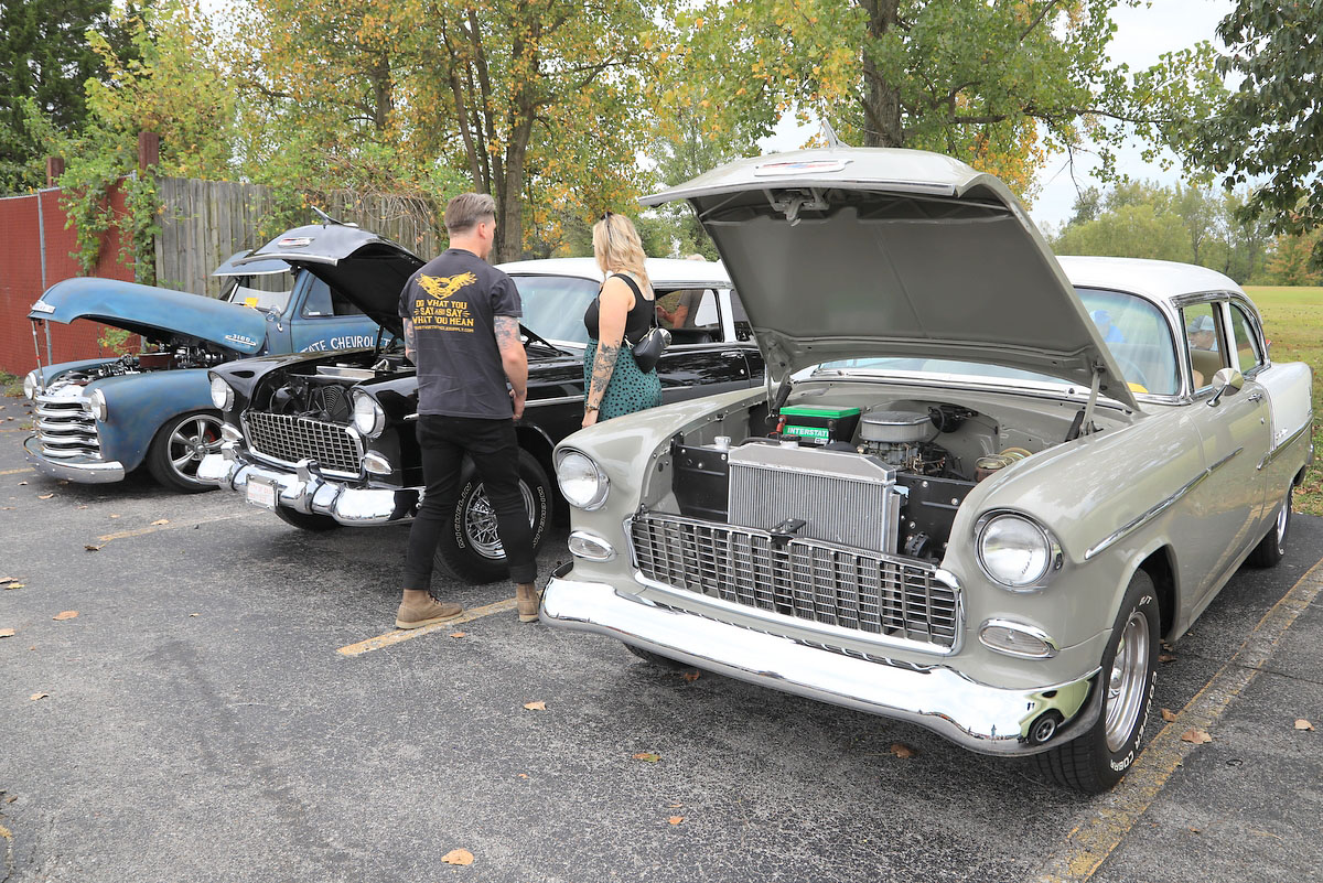 Clarksville Gearheads Car Club Celebrates Cars of All Types at Local Event. (Tony Centonze, Clarksville Living Magazine) Clarksville Gearheads Car Club Celebrates Cars of All Types at Local Event. (Tony Centonze, Clarksville Living Magazine)