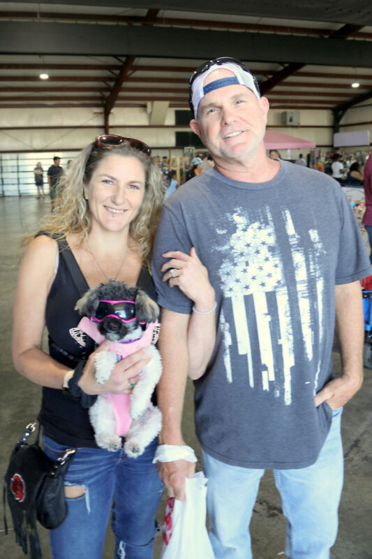 Ella and Leandra Smith and Jeff Sayle Ella and Leandra Smith and Jeff Sayle