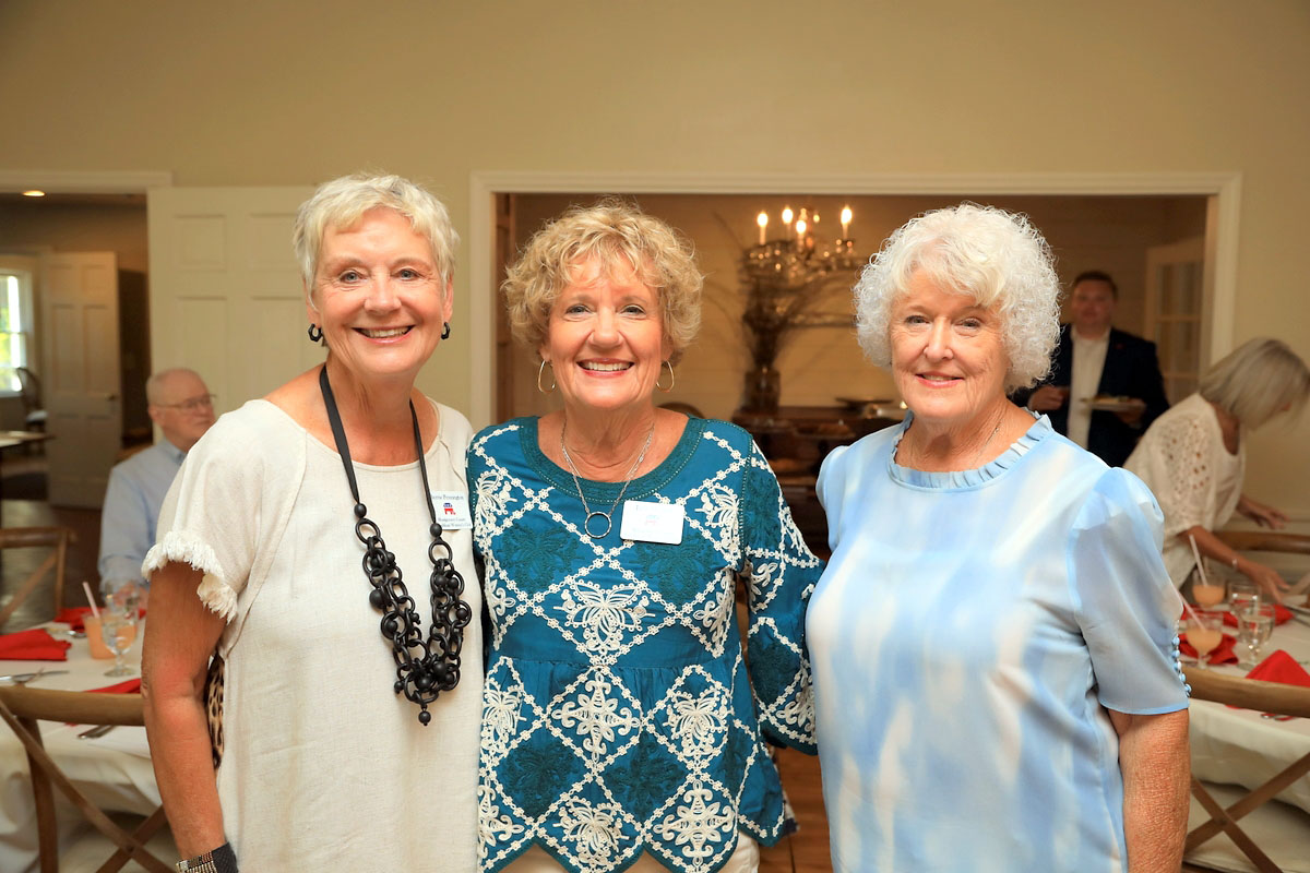 Sherrie Pennington, Jane Walker and Marilyn Batson Sherrie Pennington, Jane Walker and Marilyn Batson