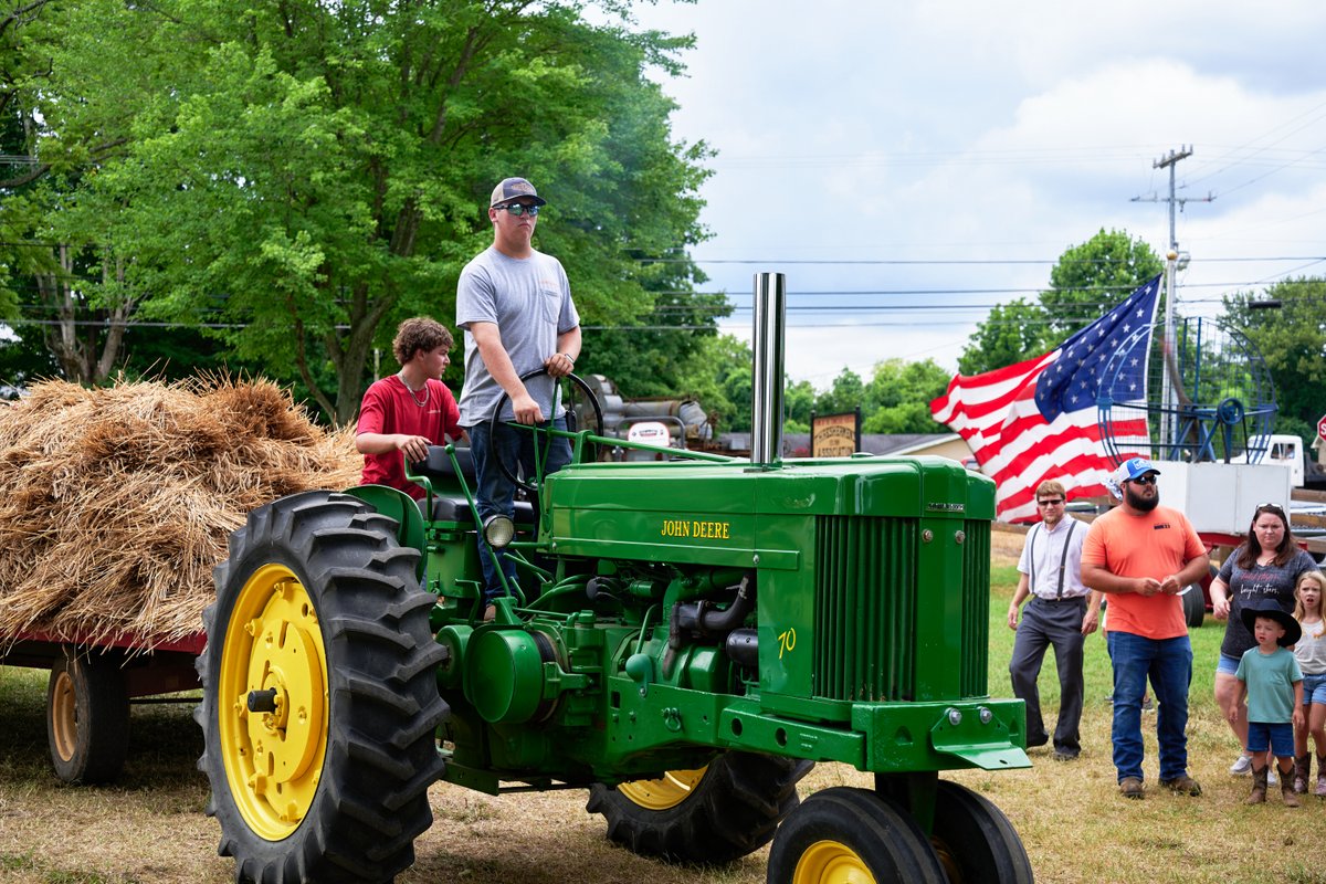 Threshermen’s Association's Annual Steam Threshing Show. (Jonathan Wheeler, Clarksville Living Magazine) Threshermen’s Association's Annual Steam Threshing Show. (Jonathan Wheeler, Clarksville Living Magazine)