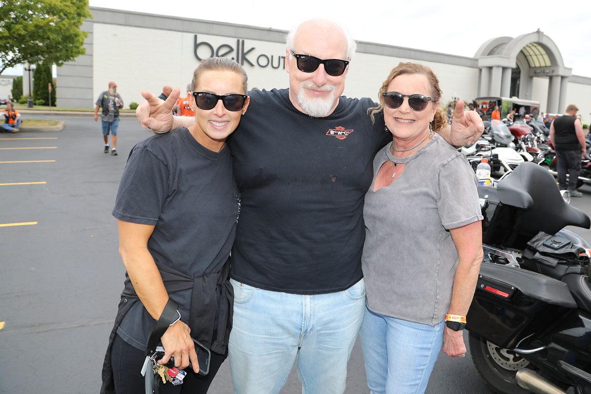 Chelsea, Craig and Denise Clack Chelsea, Craig and Denise Clack