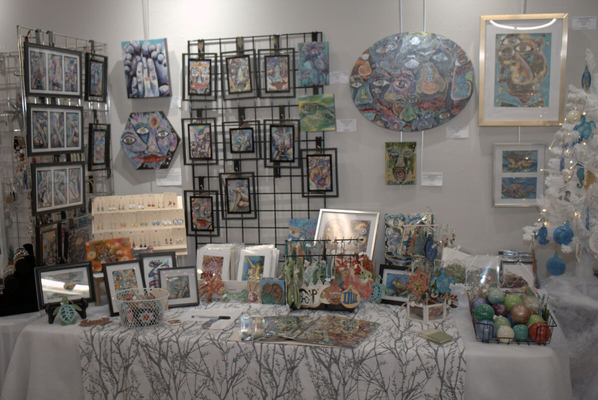 Art by Jennifer Pierstorff – DAC's Holiday Bazaar. (D.C. Thomas, Clarksville Living Magazine) Art by Jennifer Pierstorff – DAC's Holiday Bazaar. (D.C. Thomas, Clarksville Living Magazine)