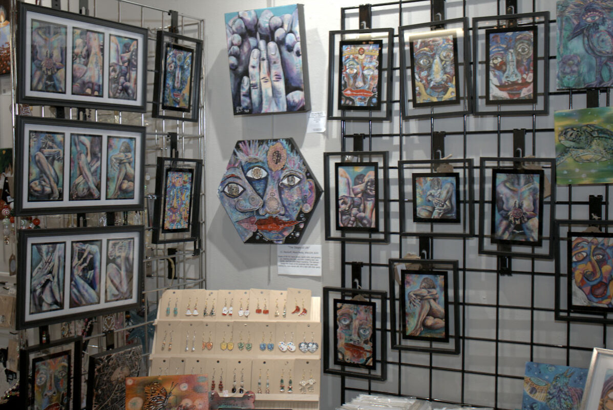 Art by Jennifer Pierstorff – DAC's Holiday Bazaar. (D.C. Thomas, Clarksville Living Magazine) Art by Jennifer Pierstorff – DAC's Holiday Bazaar. (D.C. Thomas, Clarksville Living Magazine)