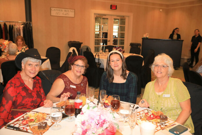 Beth O'Leary, Linda Farnum, Jenna Edwards and Mary Chapman