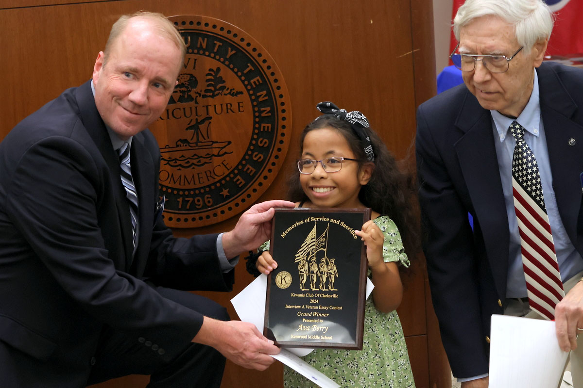 Kenwood 8th grader Ava Berry was this year’s Grand Winner in the Kiwanis MIddle School Interview a Veteran Essay Contest Kenwood 8th grader Ava Berry was this year’s Grand Winner in the Kiwanis MIddle School Interview a Veteran Essay Contest
