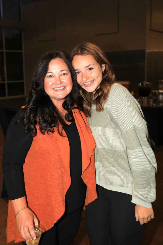 Emily Medvecky and Kate Medvecky Emily Medvecky and Kate Medvecky