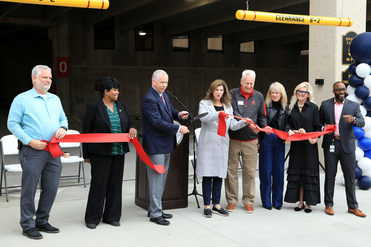 Ribbon Cutting for Clarksville’s new and much-needed downtown parking garage. (Tony Centonze, Clarksville Living Magazine) Ribbon Cutting for Clarksville’s new and much-needed downtown parking garage. (Tony Centonze, Clarksville Living Magazine)