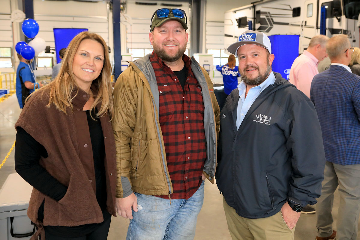 Jenkins & Wynne celebrates the opening of its new Ford Pro Elite Service Center Jenkins & Wynne celebrates the opening of its new Ford Pro Elite Service Center