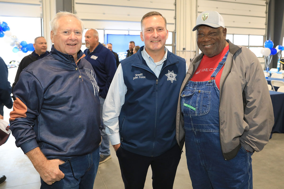 Jenkins & Wynne celebrates the opening of its new Ford Pro Elite Service Center Jenkins & Wynne celebrates the opening of its new Ford Pro Elite Service Center