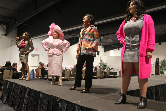 Bella's Closet's first annual Fashion Fundraiser. (Mark Haynes, Clarksville Living Magazine)